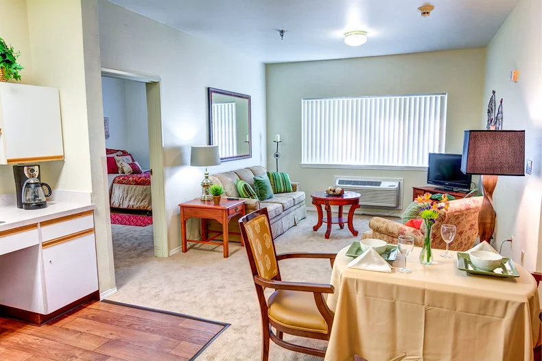 Gilman Grove Assisted Senior Living in Oregon City, Oregon apartment