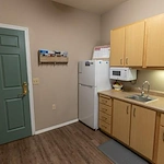 Avamere at Sandy senior living community offering assisted living, memory care, and respite care in Sandy, OR, apartment with kitchenette