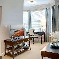 Image of Atria Woodbriar Place (2)