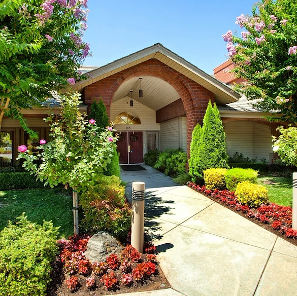 Image of Summerfield Memory Care of Roseville (1)
