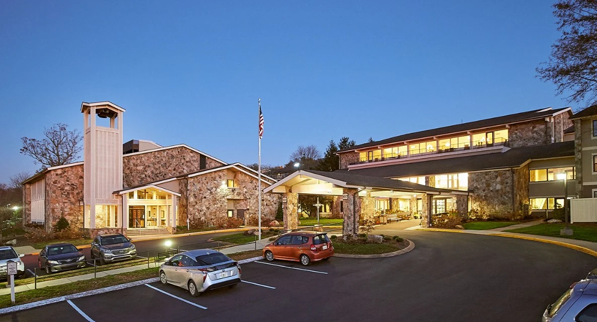Ascension Living Alexian Village Tennessee Senior Living, independent living, assisted living, memory care, and continuing care retirement community (CCRC) in Signal Mountain, TN, front exterior and entrance