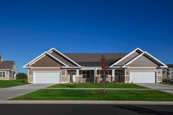 Image of The Waters Of Pewaukee (3)