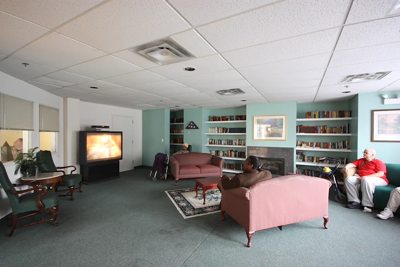 Image of Heritage Woods of Chicago (8)