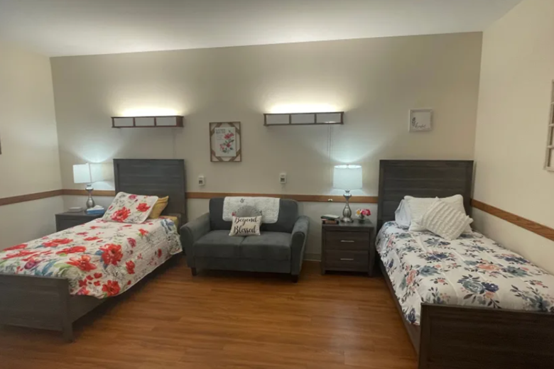 Image of Belle Reve Senior Living Center (7)