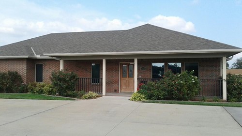 Image of Main Street Villa (1)