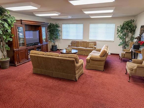 Image of Holiday Bluebird Estates (3)