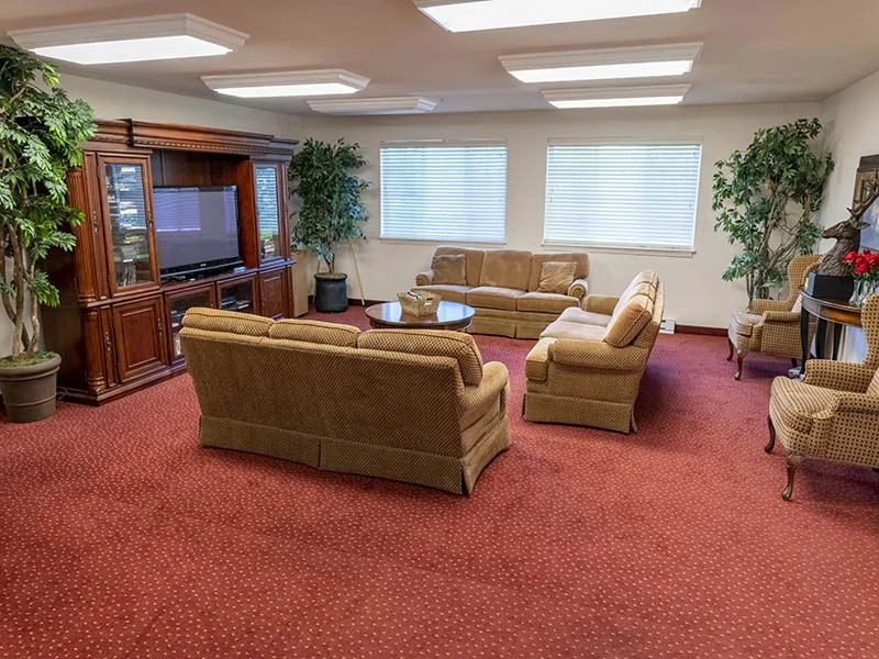 Image of Holiday Bluebird Estates (3)