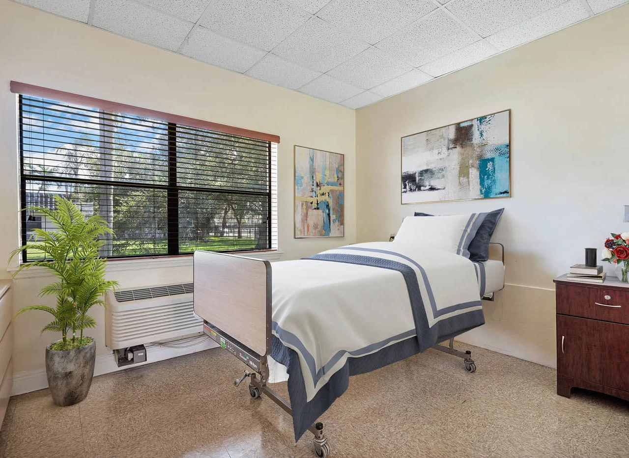 Image of Shoreside Health And Rehabilitation Center (2)