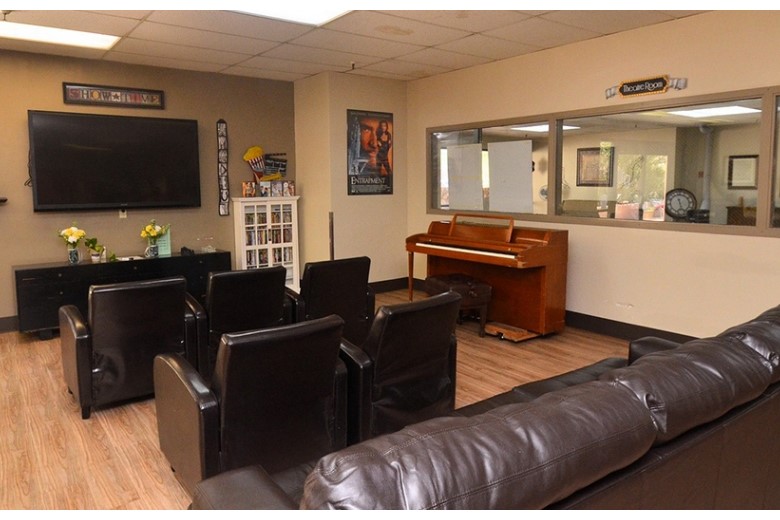 Image of Foothills Rehabilitation Center (4)