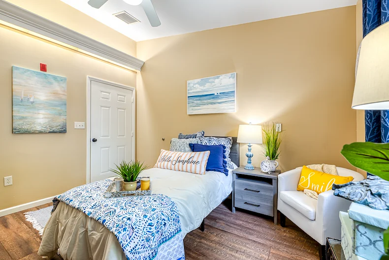 Image of Cottages at Palm Beach (4)