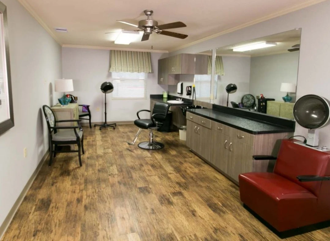 Image of Legend Oaks Healthcare & Rehabilitation Garland (2)