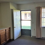 Image of Larsen Apartments (4)