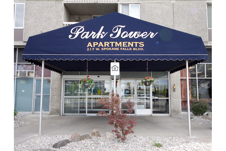 Image of Park Tower Apartments (4)