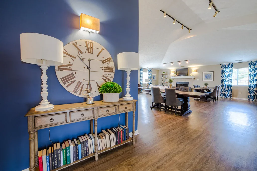Image of Shady Oak Village Senior Living Apartments (4)