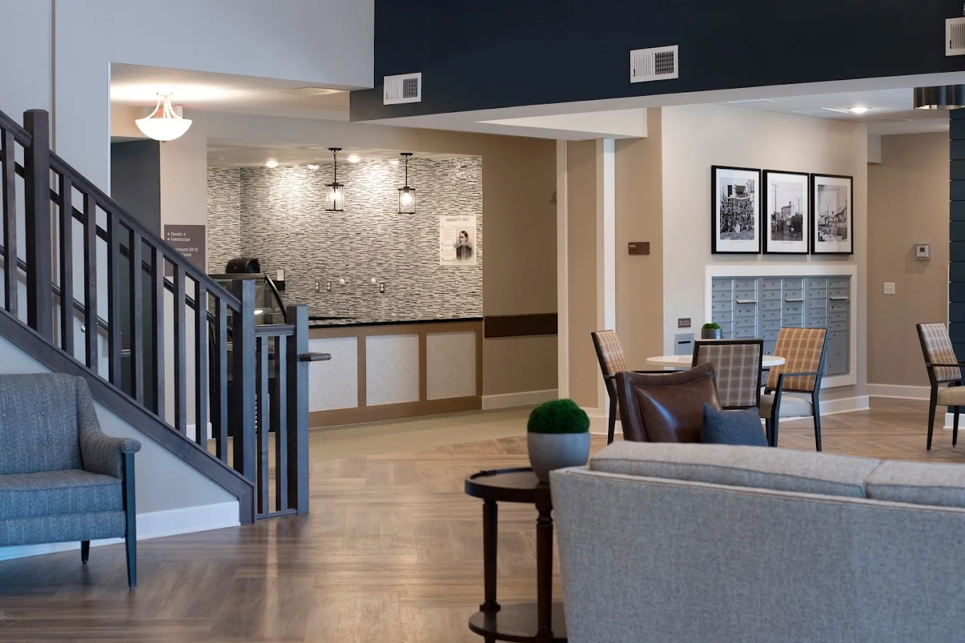 Image of Timber Pines by Vivie (2)