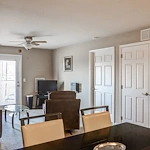 Image of Viewmont Square (10)