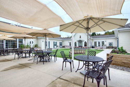 Image of Peregrine Senior Living at Onondaga Hill (6)