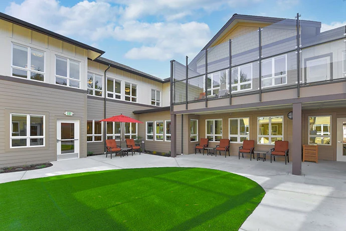 Image of Silverado Bellevue Memory Care Community (3)