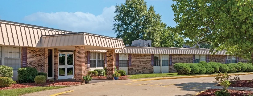 Image of Lakeland Rehabilitation & Health Care Center (2)