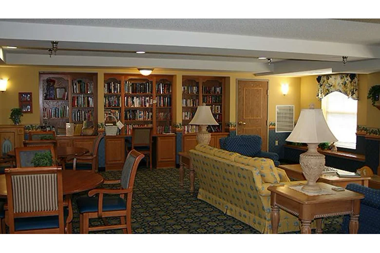 Image of The Arbors of White Bear Lake (6)