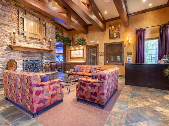 Image of Carefree Senior Living at The Willows (2)