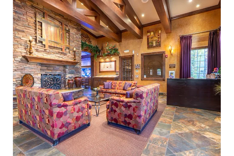 Image of Carefree Senior Living at The Willows (2)