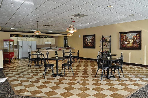 Image of Shaker Gardens Assisted Living (7)