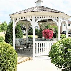 Image of Marquette Manor (5)