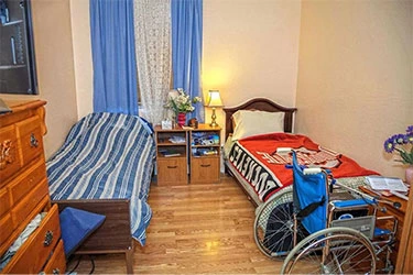 Image of A Paradise for Parents 135th Ln. (6)