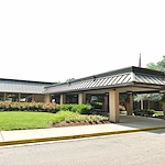 Image of Laurels Of University Park (1)