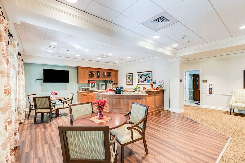 Image of Stratford Court of Boca Pointe (6)