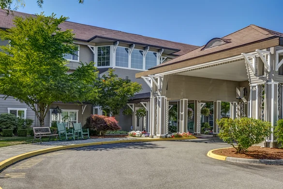 Image of Holiday South Hill (1)