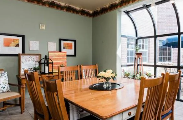 Image of Grand Brook Memory Care of Garland (3)