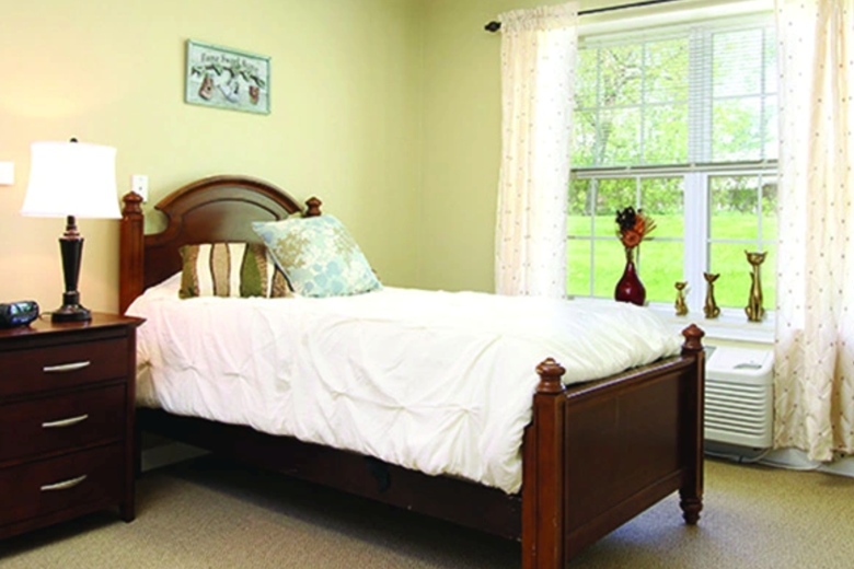 Image of Oak Hill Place (4)