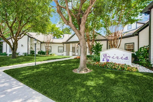 Image of Iris Memory Care of Turtle Creek (1)