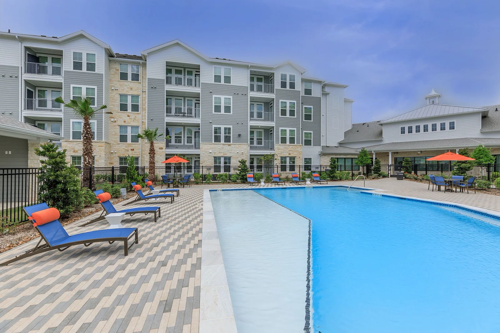 Image of The Retreat at Barbers Hill (9)