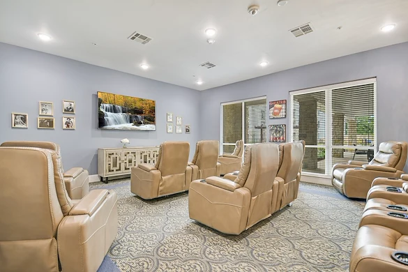 Image of Legacy Oaks of Azle Senior Living (6)