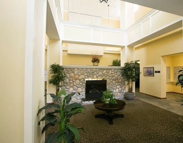 Image of Lexington Club at Galleria (6)