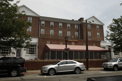 Image of Madonna Manor Nursing Home (1)