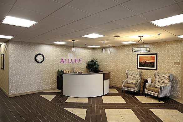 Image of Allure Of Moline (1)