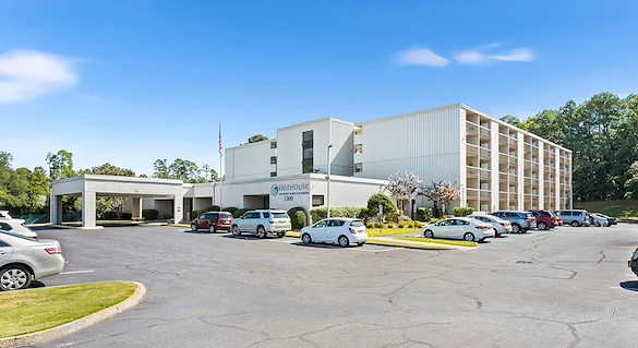 Image of Easehouse Senior Apartments (1)