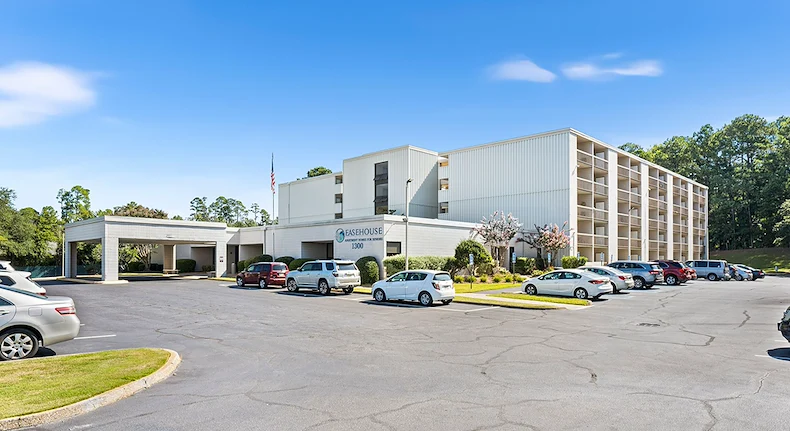 Image of Easehouse Senior Apartments (1)