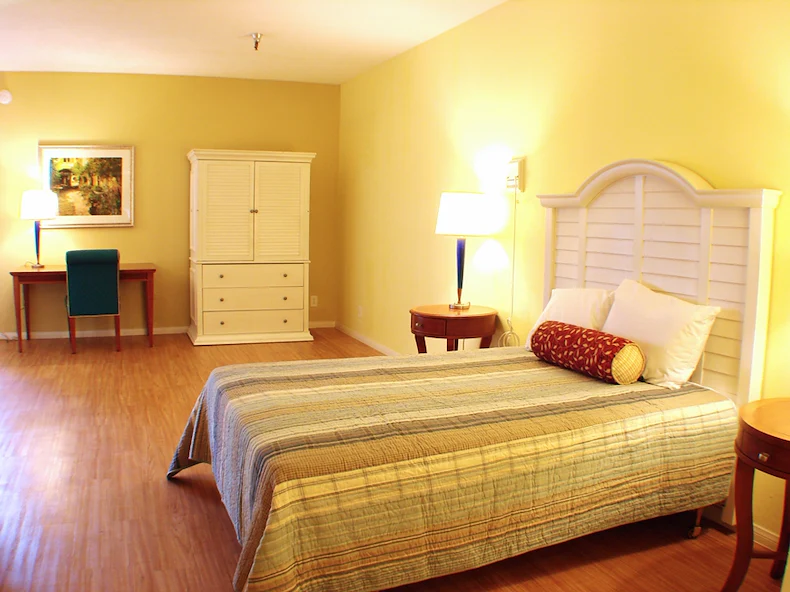 Image of The Olive Branch (6)