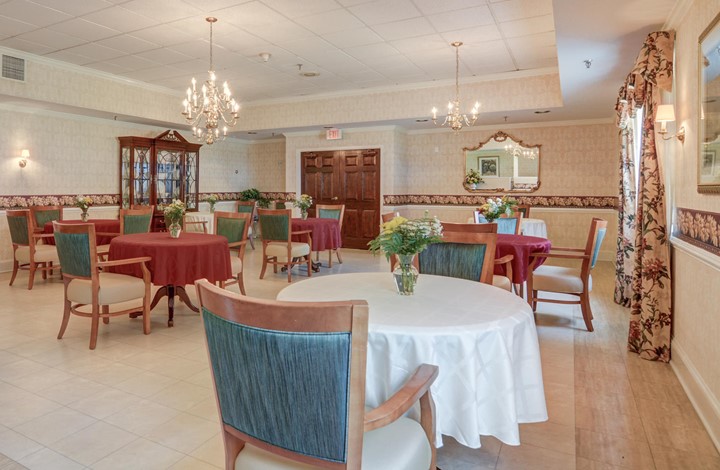 Image of Lakeside Senior Living (5)