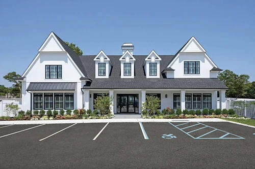 Image of The Seasons at East Northport (1)