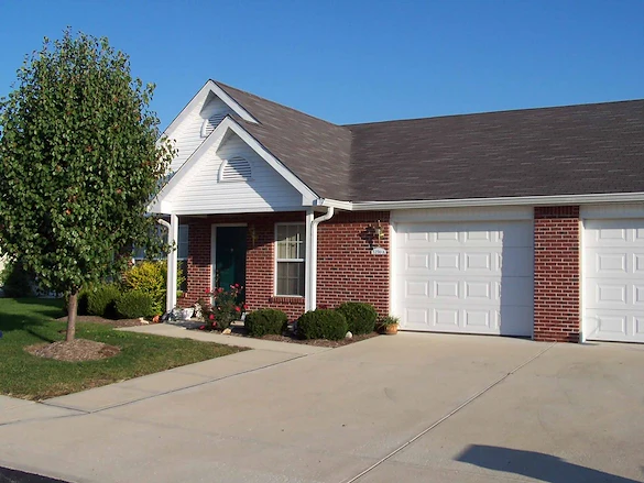 Meadow Lakes Senior Assisted Living in Mooresville, IN front exterior