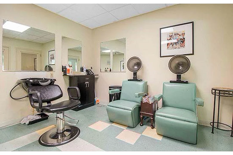Image of Summerfield Memory Care of Roseville (4)