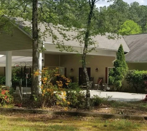Dream Catcher Senior Living, assisted living community in Jackson, GA, front entrance