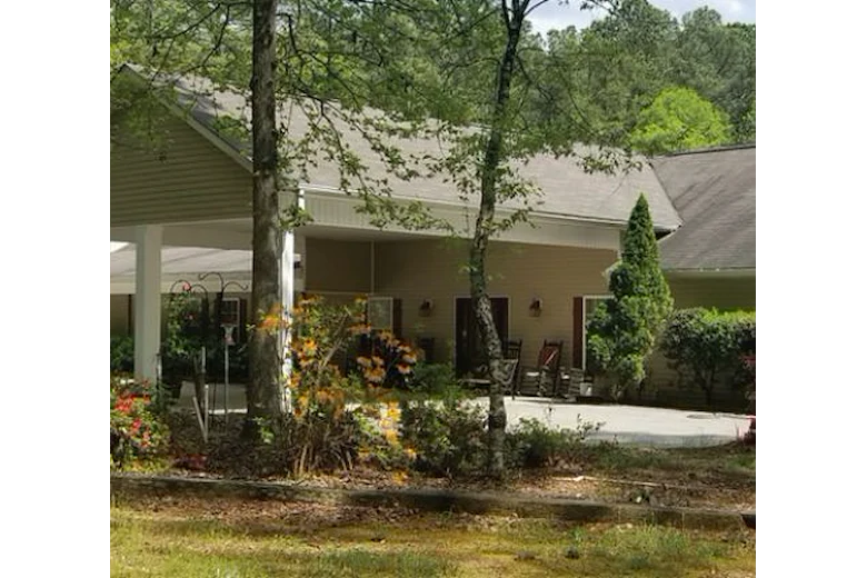 Dream Catcher Senior Living, assisted living community in Jackson, GA, front entrance