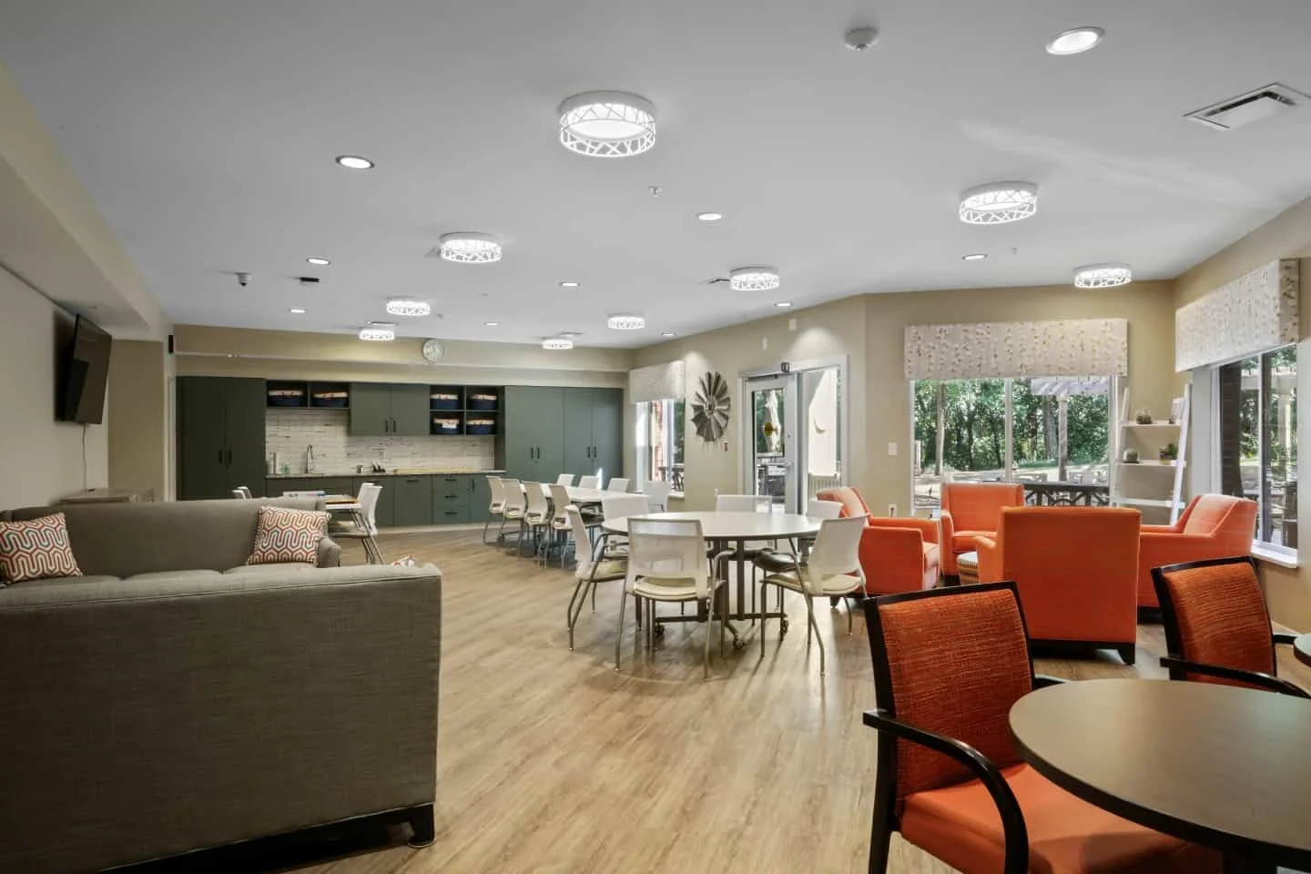 Image of Arboretum Village (4)